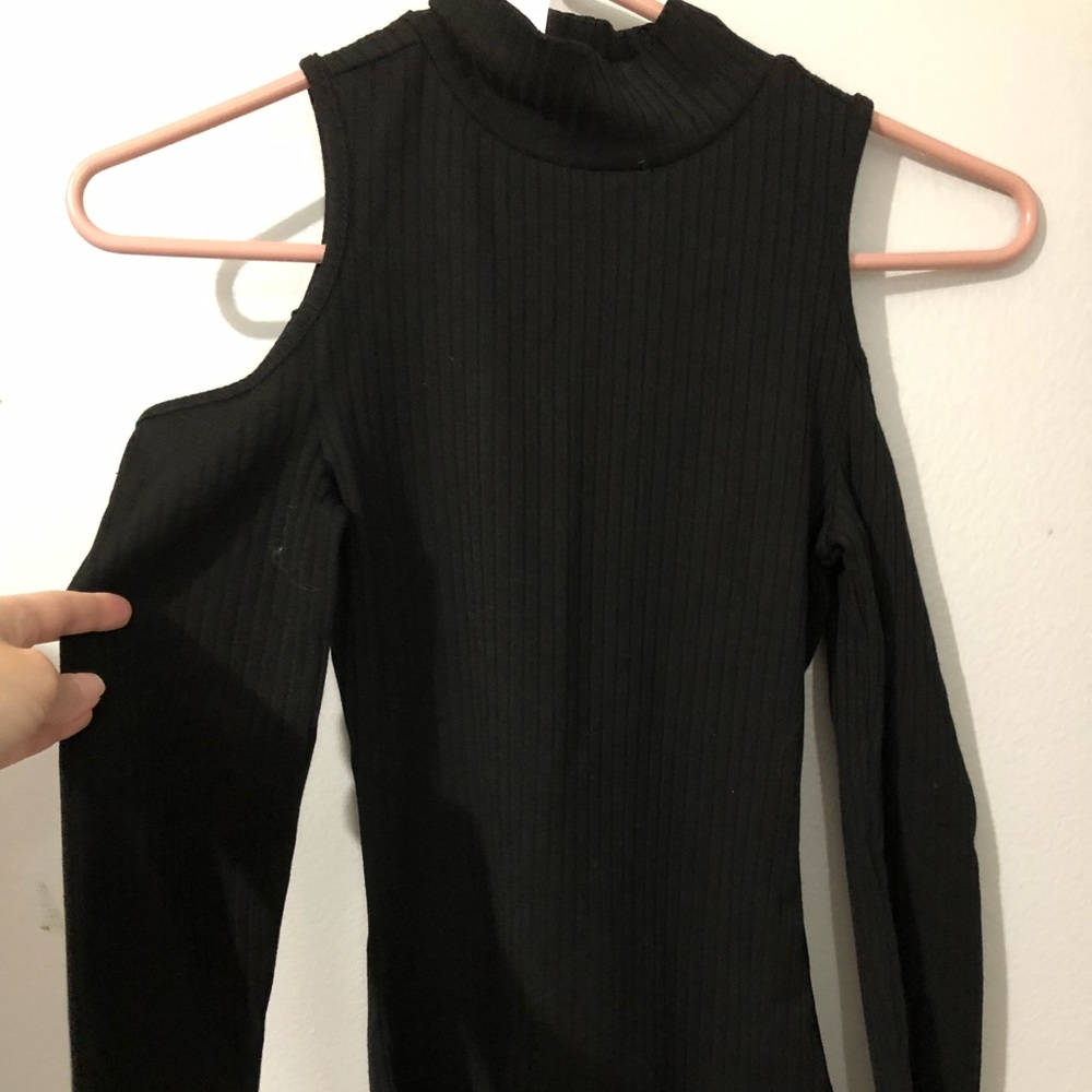 Cute long sleeve tops (BRAND NEW W TAGS)